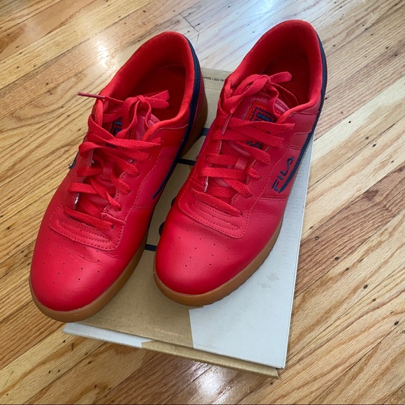 Fila Sneakers - Picture 1 of 4